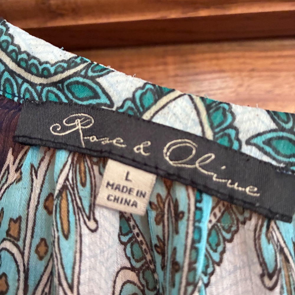 Blouse - Picture 3 of 3